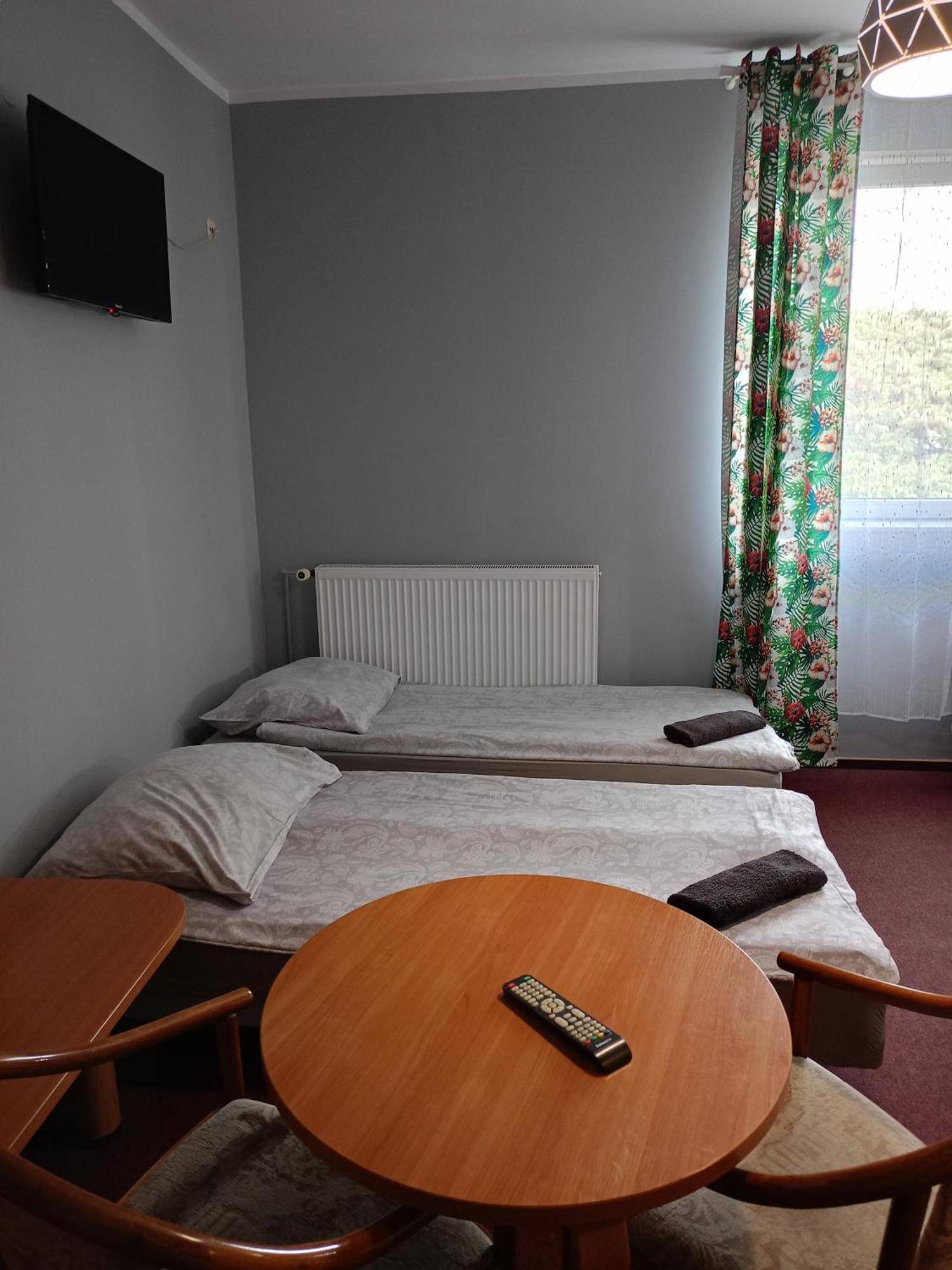 ZAJAZD Wałbrzych Hotel apartamentowy